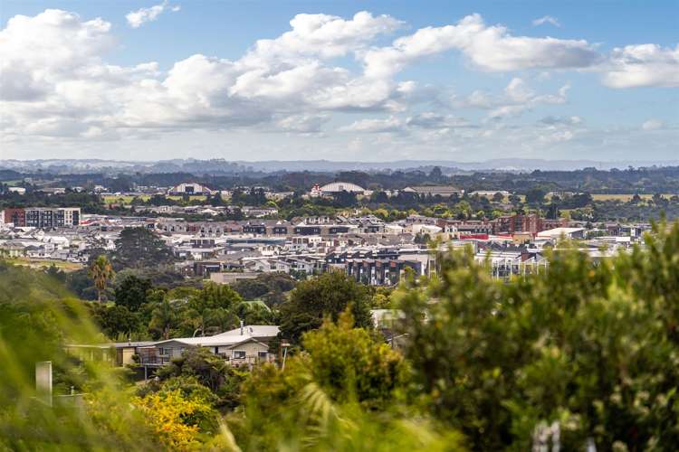 8a Aeroview Drive Beach Haven_11