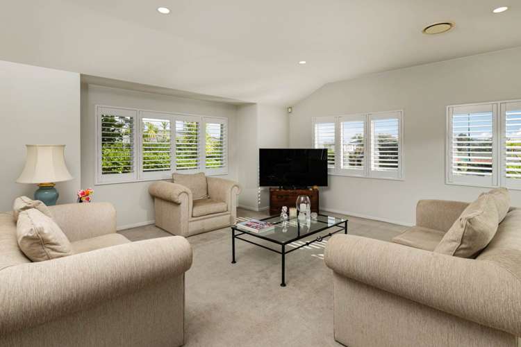 2 Durbin Court Greenhithe_5