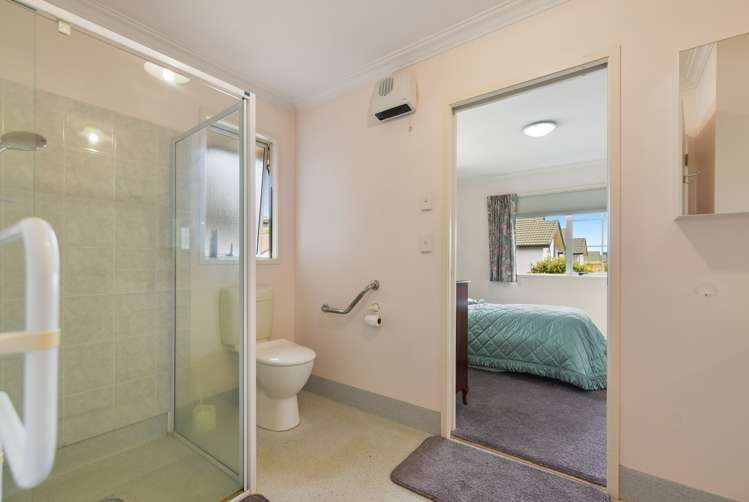 26/16 Rototuna Road Flagstaff_8