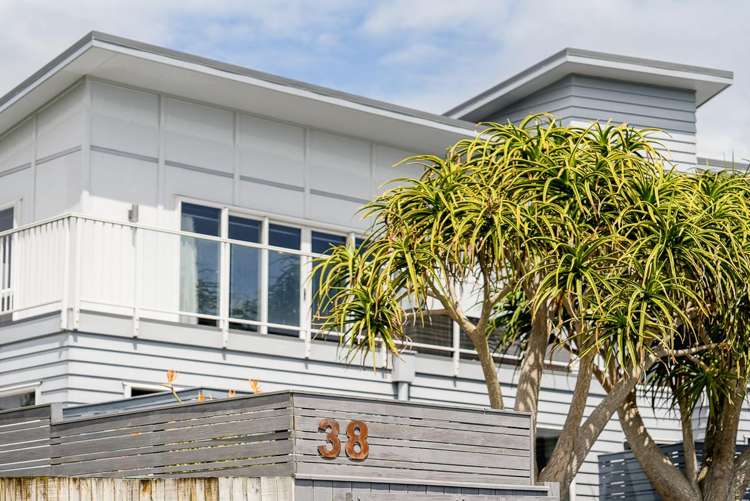 38 Pharazyn Avenue Waikanae Beach_5