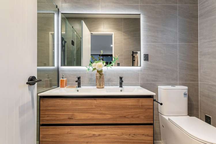 3 Parkland Loop Wainui_11