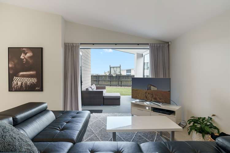 3 Royal Crescent Papamoa_13