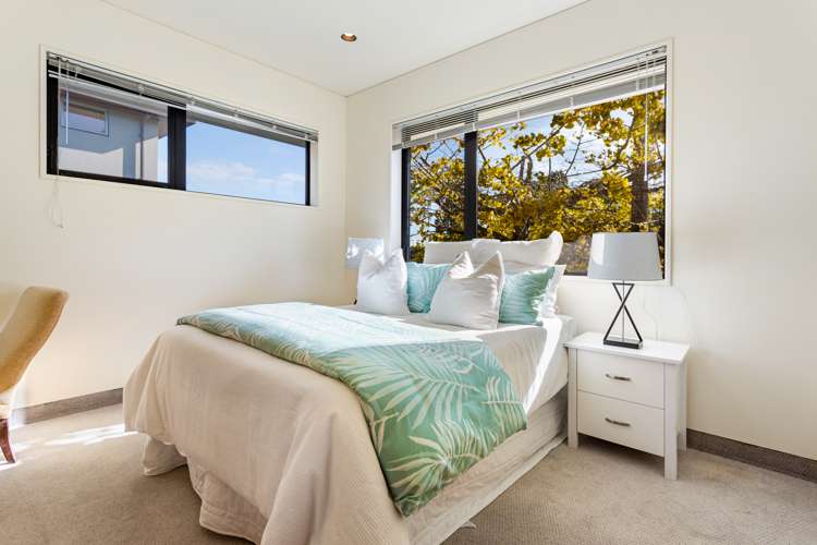 68 Cliff View Drive Green Bay_11