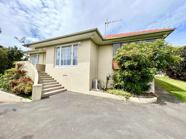 78 Landscape Road Mount Eden_1