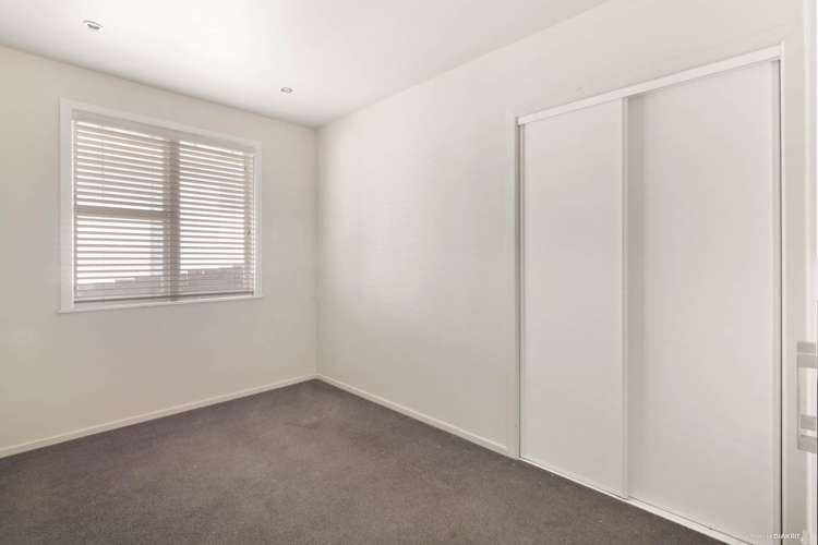 31 Aeroview Drive Beach Haven_8