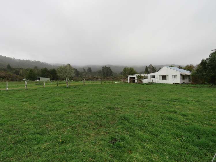 136 Charming Creek Road Seddonville_18