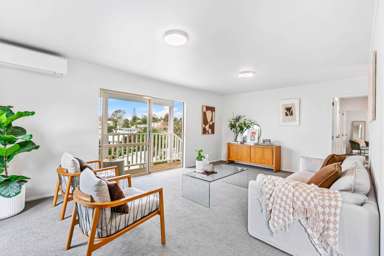 87B Fairclough Road_4
