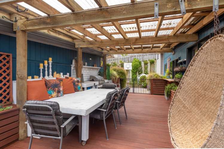 14a Downes Street Titahi Bay_16