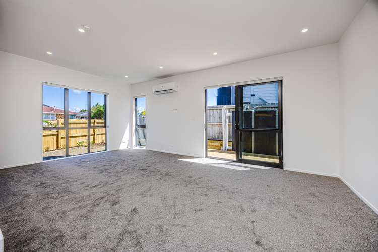 26A Grande Vue Road Papatoetoe_3