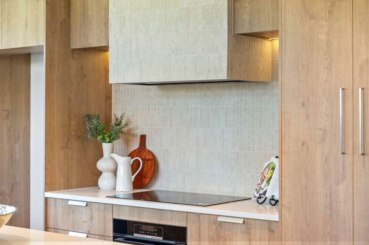 28 Weybridge Crescent_3