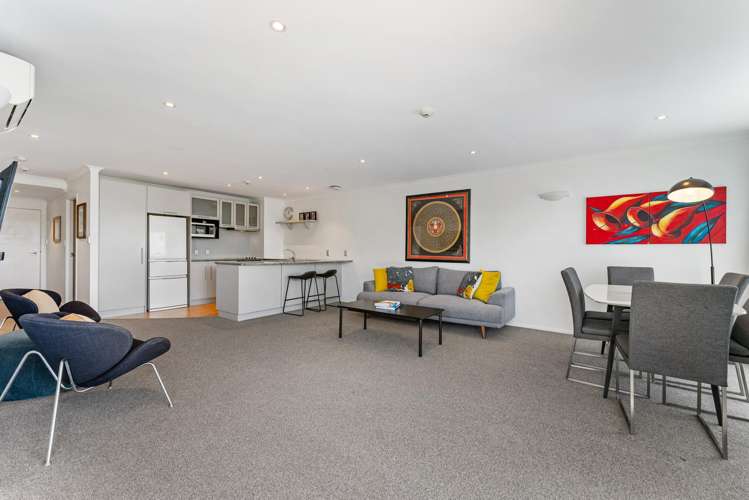 301/178 Marine Parade Mt Maunganui_6