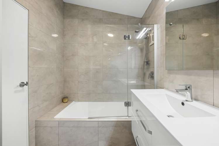 5 Kearney Place Massey_16