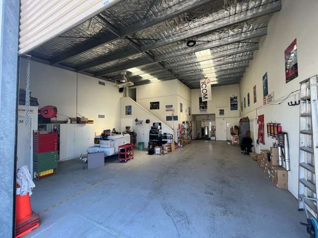 92 & 94 Ford Road Onekawa_3