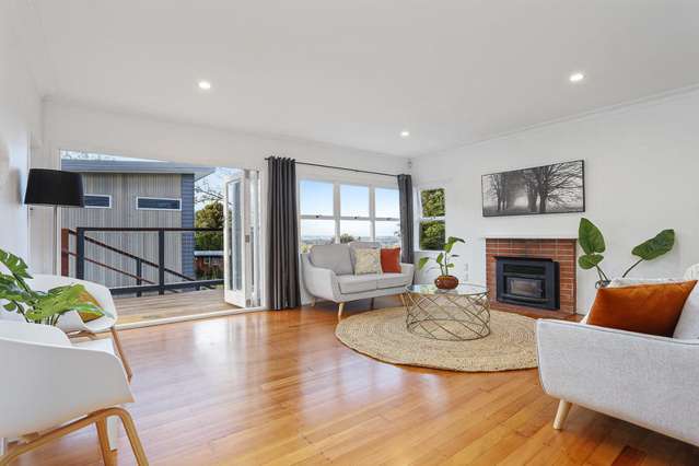 239 Golf Road Titirangi_4