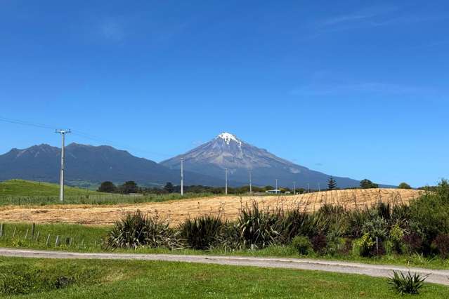 90 Hoani Road Okato_3