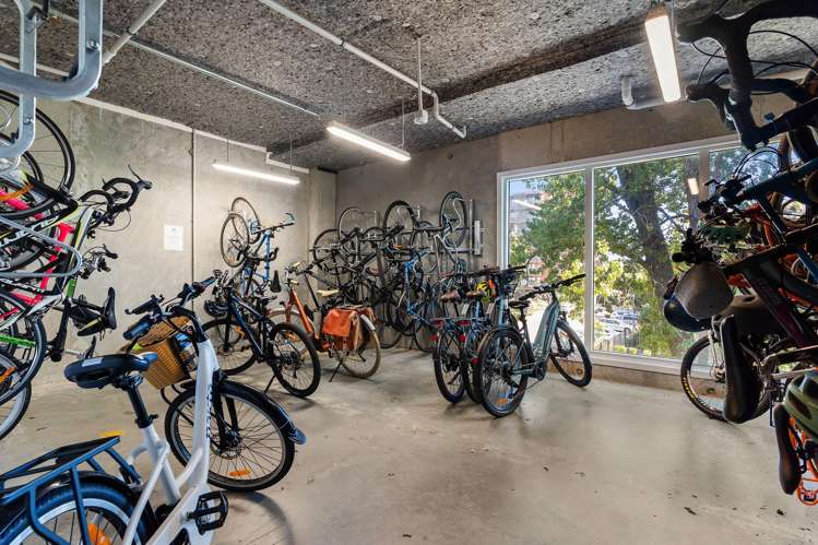 214/1817a Great North Road Avondale_11