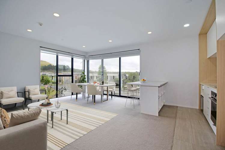 102/3 Bluegrey Avenue_0