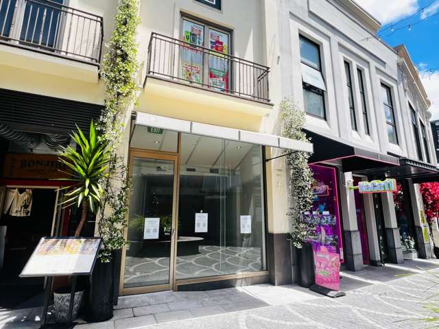 CHANCERY RETAIL - 75M²