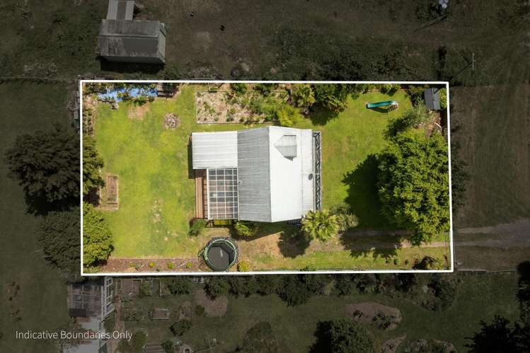 13 Cadman Street Waikino_23