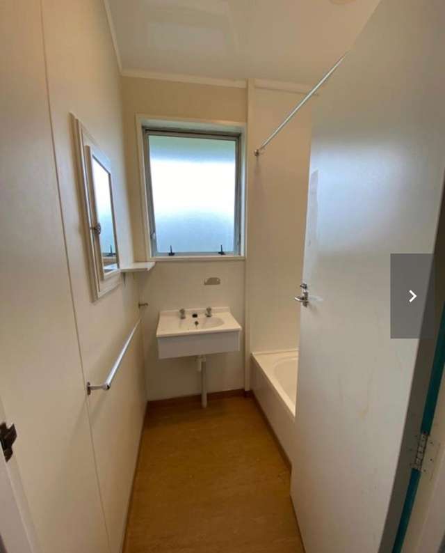 90 Henley Street Westport_1