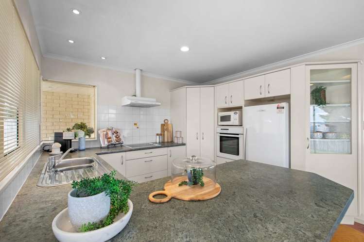 8A Shepherds Road Papakura_2