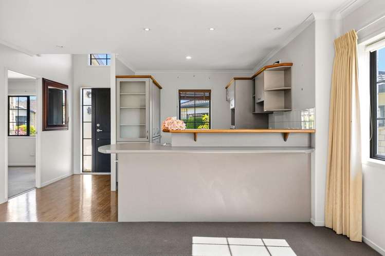 101/11 Manuka Street_4