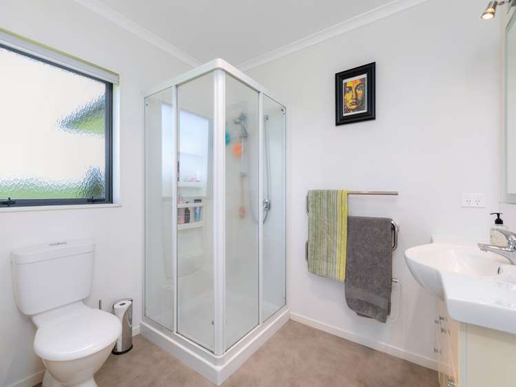 8 Shaw Road Te Ranga_19