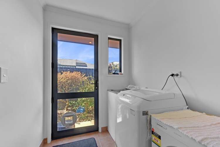 18 Monaco View Stoke_19