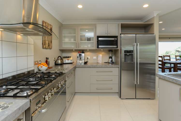 1 Lakeview Terrace Taradale_12