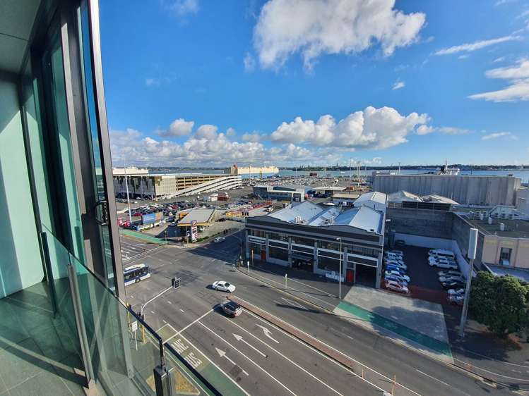 711/4 Dockside Lane Auckland Central_7
