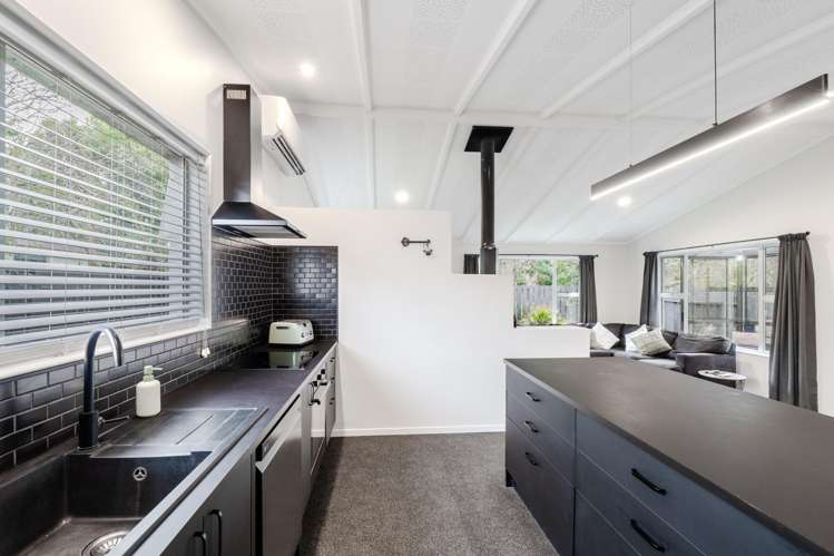 253 Pomona Street Strathern_6