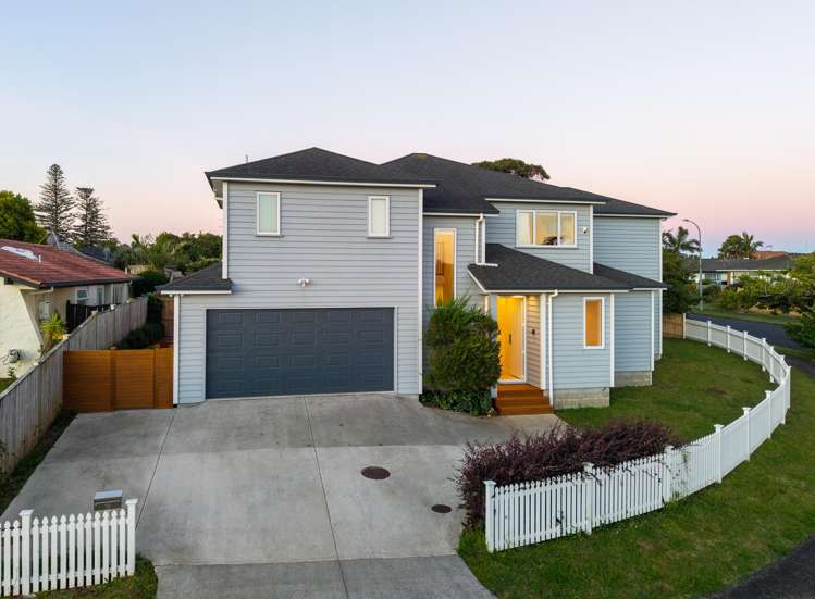 10 Hedge Row Sunnyhills_25
