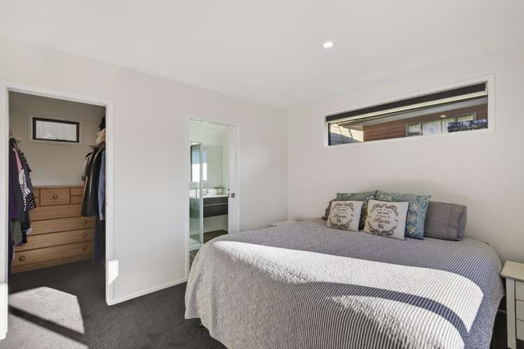 36 Roto Street Hurdon_17