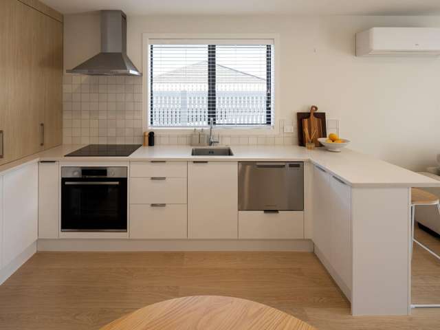 2/10 Maanihi Drive Rototuna North_4