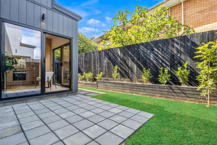 101B & D Gossamer Drive Pakuranga_13