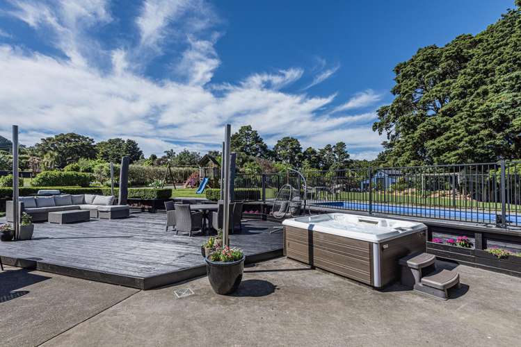 75 Tudehope Road Matarau_25