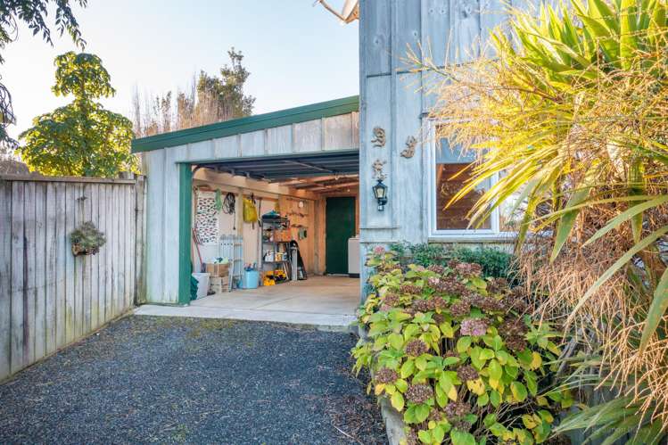 4 Robertson Street Raglan_14