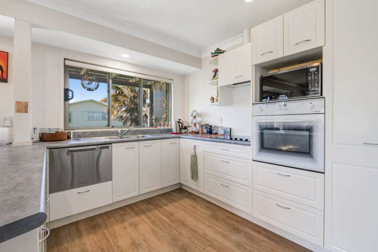 4/12 Miro Street Helensville_8