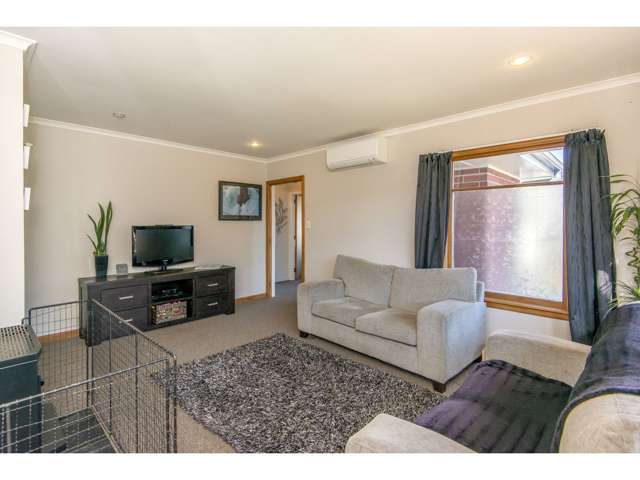 221 Shortland Street Aranui_1