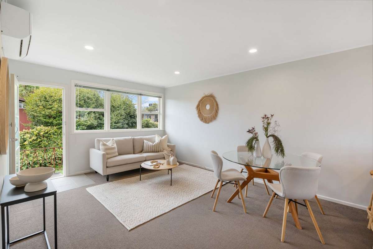 2/102 McLeod Road_2