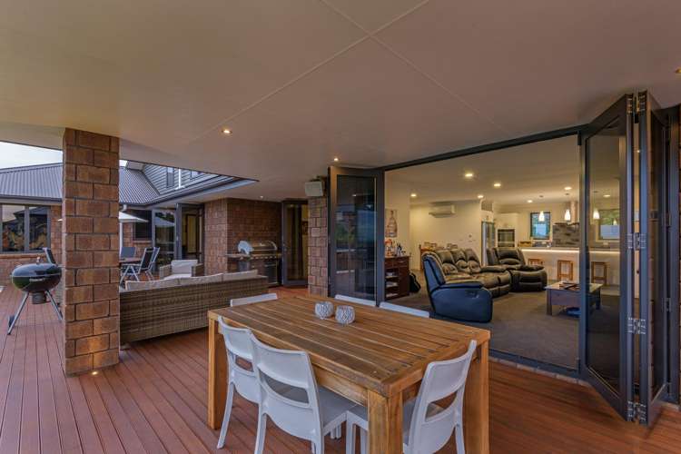 78 County Heights Drive Aokautere_10