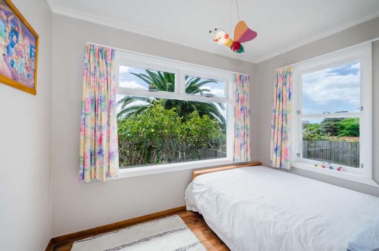 72 Raumati Road Raumati Beach_13