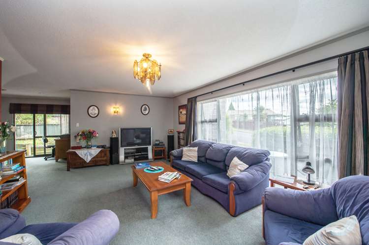 10 Tupelo Street Pukete_2