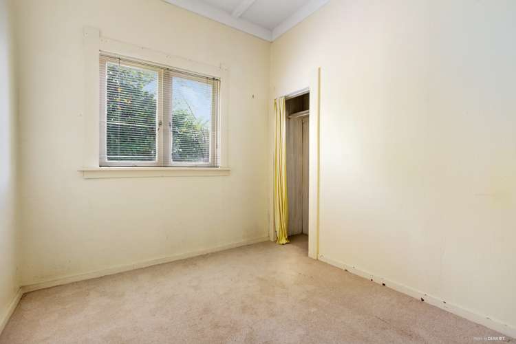 20 Rauhuia Crescent Parau_10