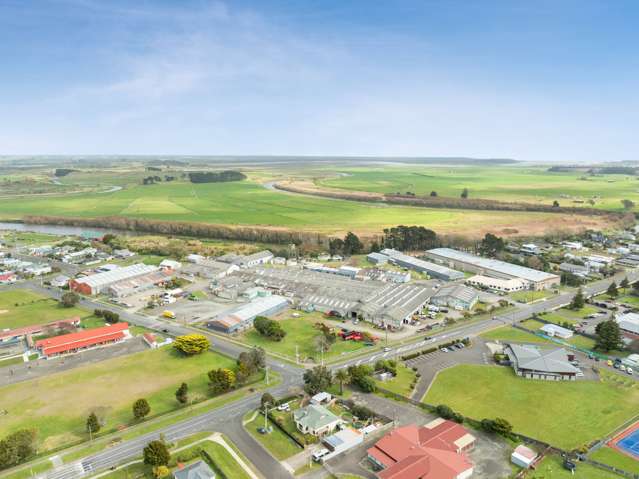 9 Ladys Mile and 15 Duncan Street Foxton_4