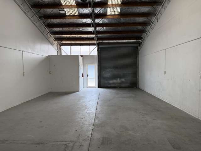 3/7 Wakefield Street Onekawa_1