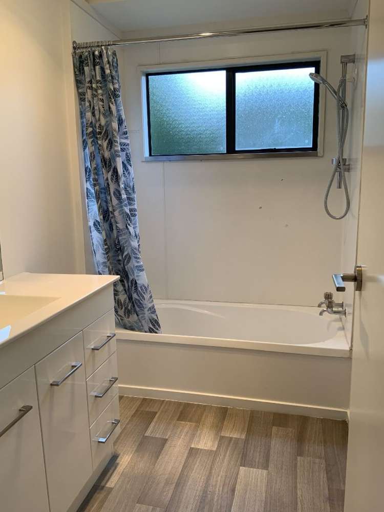 49a Clayburn Road Glen Eden_7