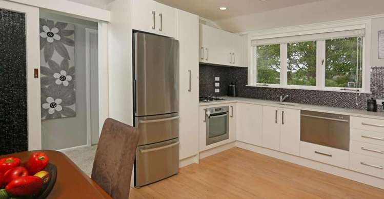 42 Brains Road Kelston_4