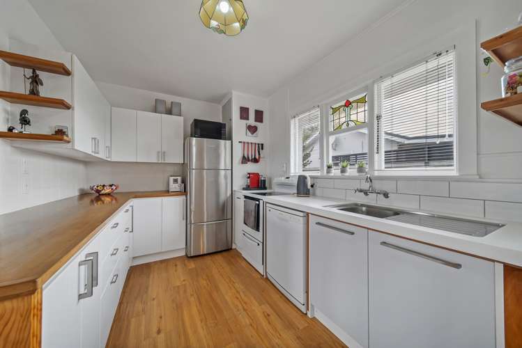 17 Sturdee Street South New Brighton_6