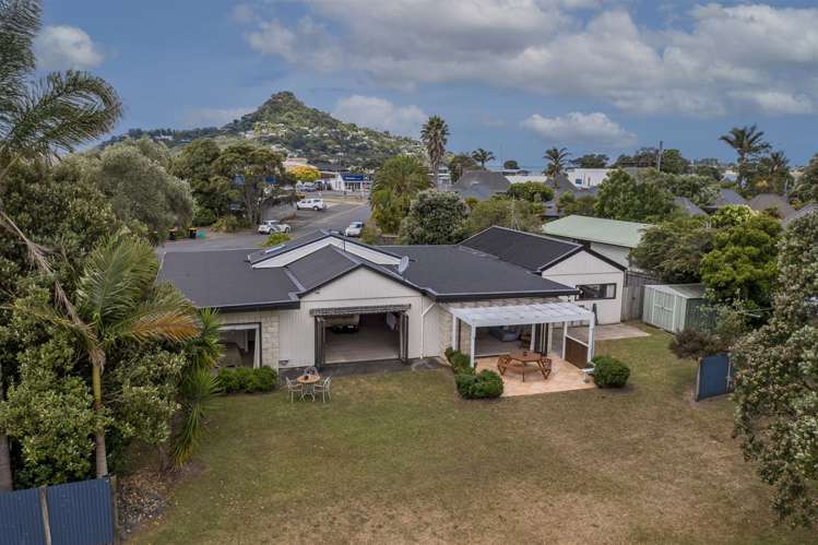 10 Marquet Place Tairua_22